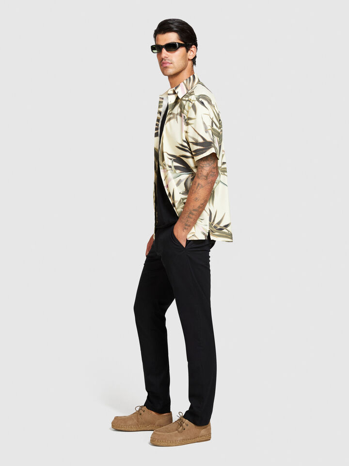 Slim fit chinos - men's chino trousers - Black | Sisley image number 2